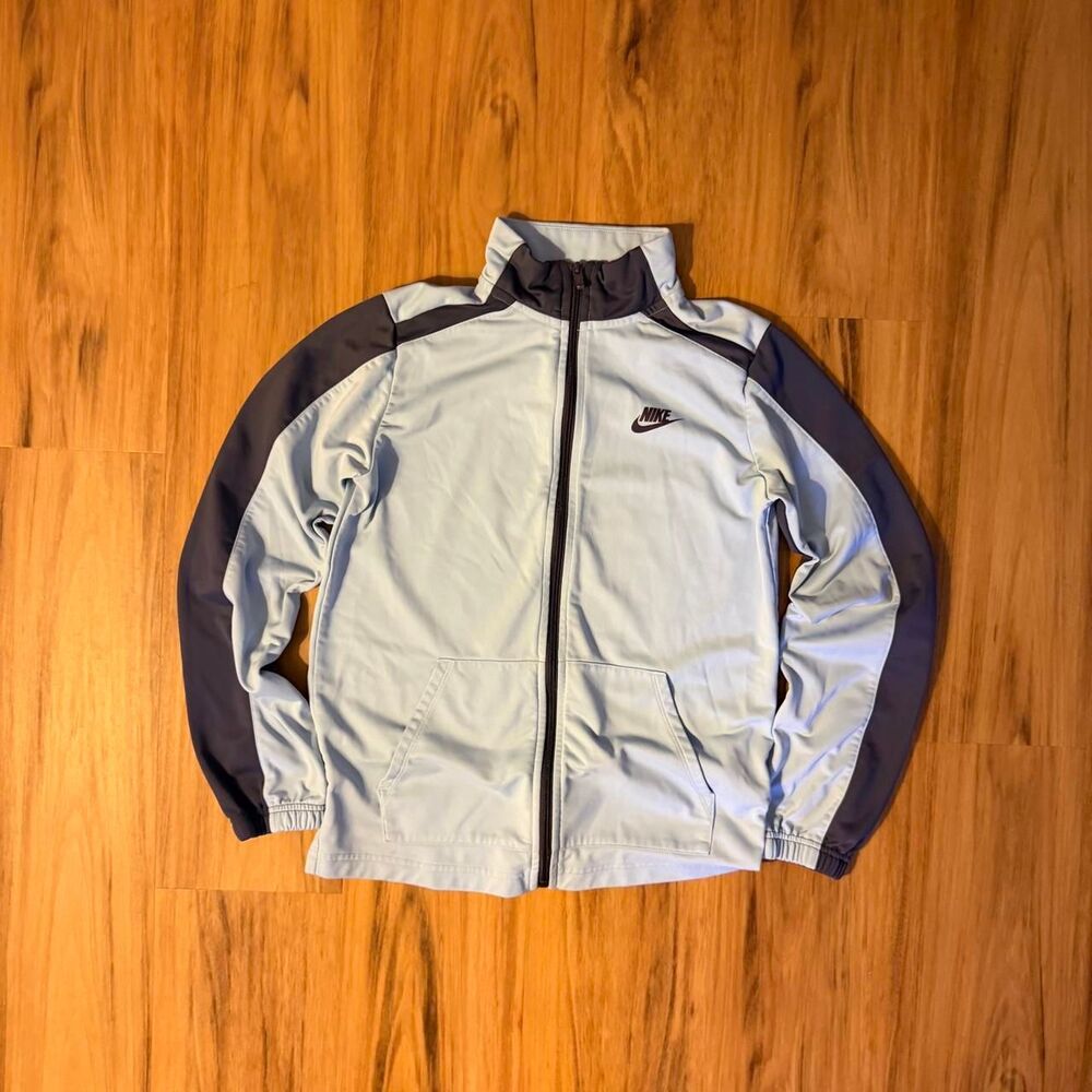 Y2K 2000’s Nike Women’s Track Jacket Size Medium